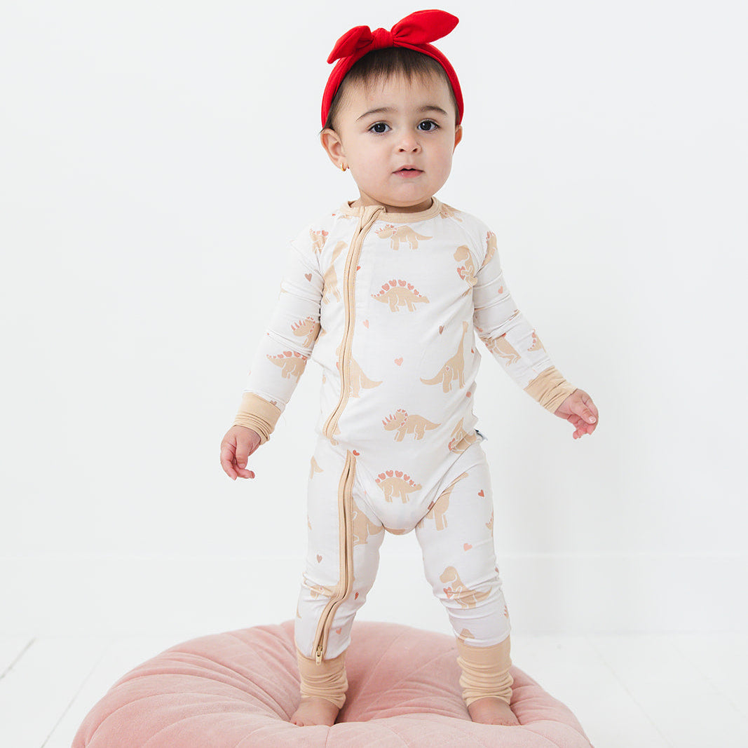 HEARTosaurus Side Zipper Lounger